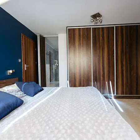 Dune Bed and Breakfast 4*