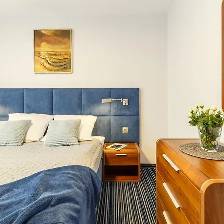 Dune Bed and Breakfast 4*